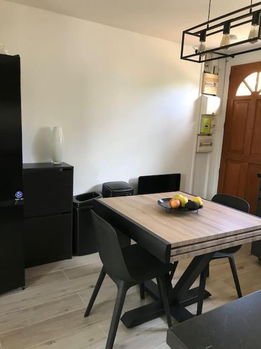 Appartement Duplex : Le Cosy Montgeron Buitenkant foto